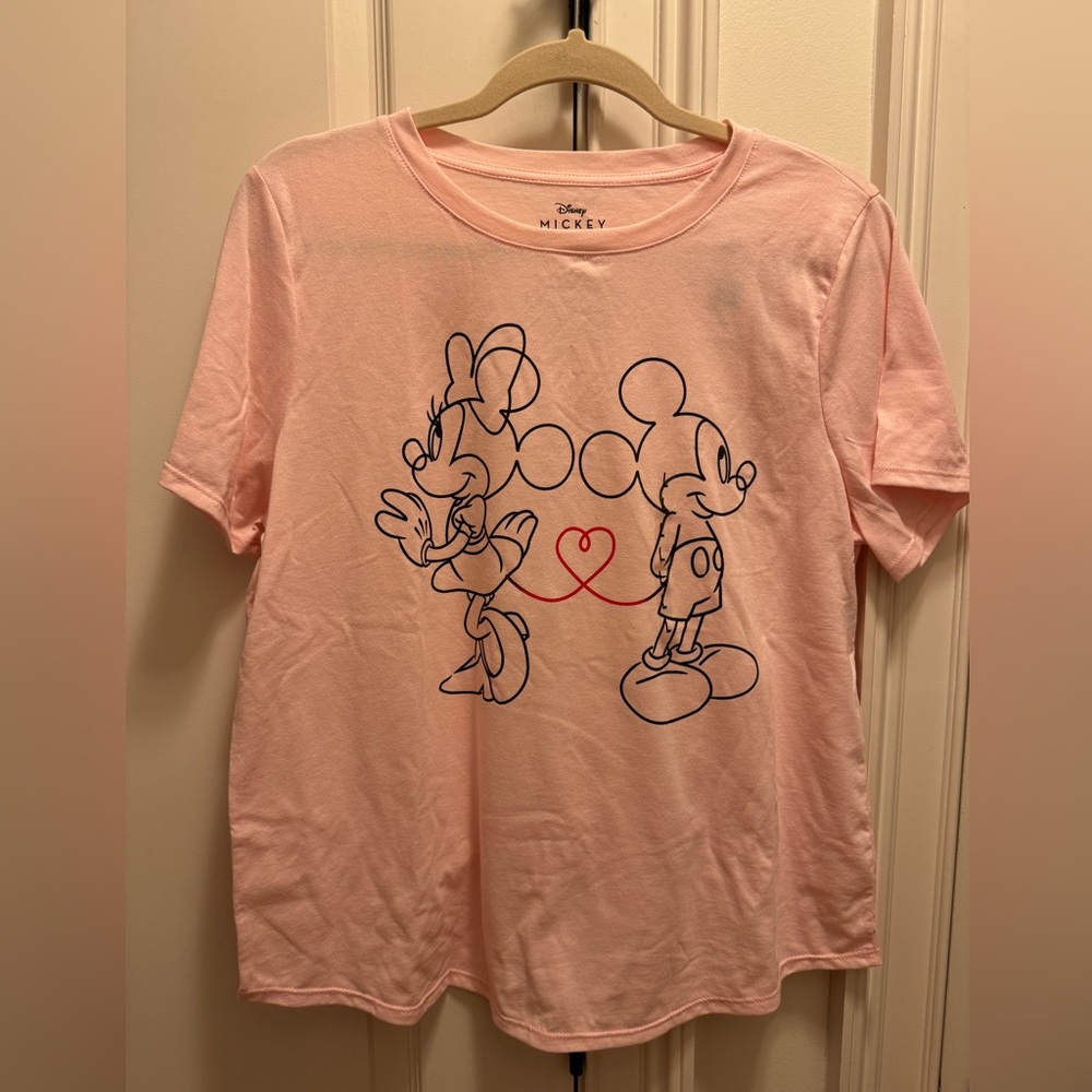 Mickey & Minnie Valentine’s Day Tee - NWT